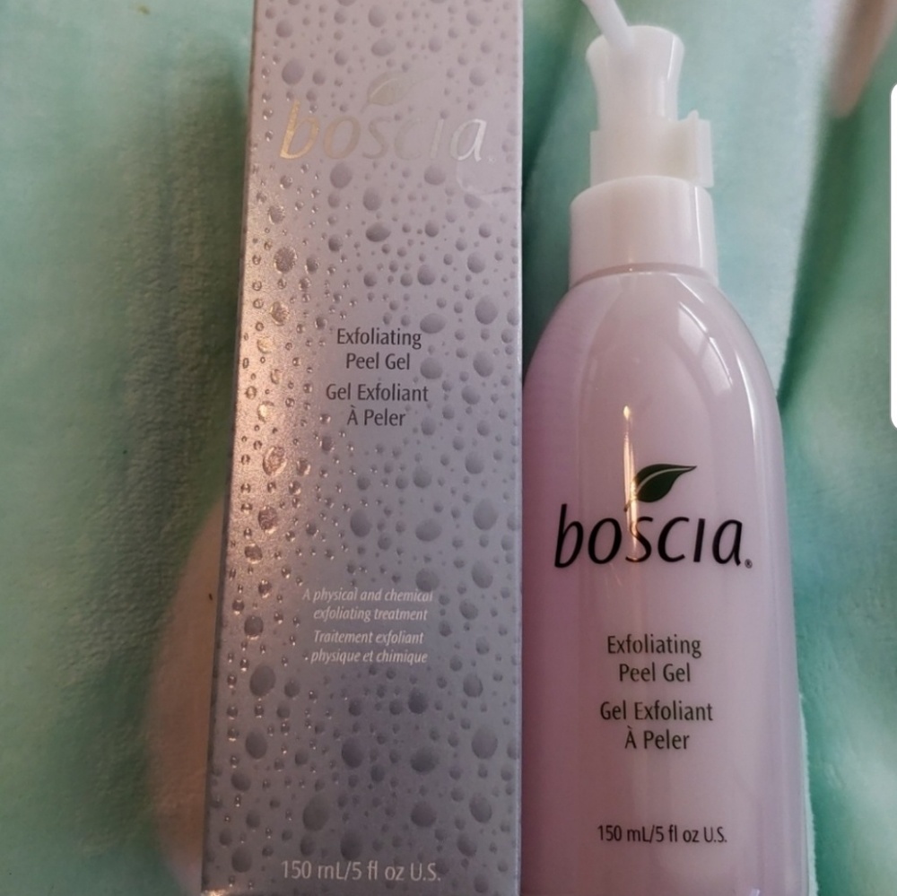 Boscia: Exfoliating peel mask